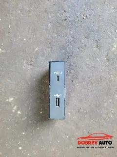 USB-та за Audi Q3 F3