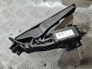 Педал за газ за VW Passat B6 2.0 TDI BMP