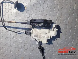 Брава (задна дясна) за VW Passat B7 комби