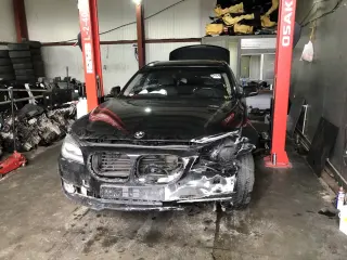 Bmw f01 750xd 381hp НА ЧАСТИ ( бмв ф01 750д 381 коня )