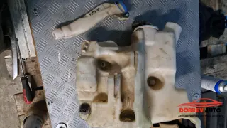 Казанче за течност за чистачки за Mercedes ML 320 W164