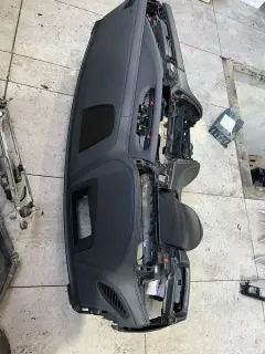 Шито табло бмв х5/х6 ф15/ф16 ( tablo bmw x5/x6 f15/f16 ) — снимка 2