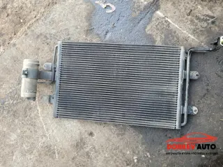 Климатичен радиатор за VW Golf MK4