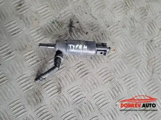 Помпичка чистачки за VW Touran 1T
