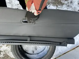 Щора багажник бмв 3 е91 ( shtora bagajnik bmw 3 e91 ) — снимка 3