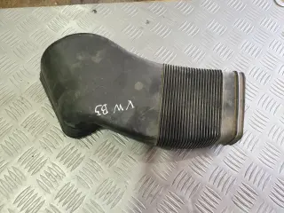 Въздуховод за VW Passat B5 1.8 T комби