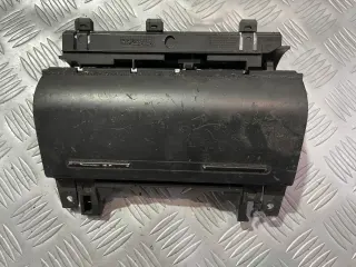 Преден пепелник за Audi A4 B6