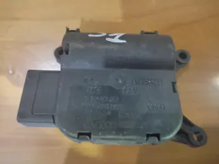 Моторче за клапа за парно - 31 за Audi A4 B6