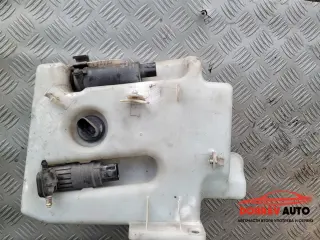 Казанче течност за чистачки (с 2 помпички) за Audi A3 8P 2.0 TDI (Facelift)
