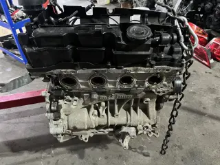 Двигател Б47Ц20А 2.0д 150 ( dvigatel bmw B47C20A 2.0d 150 hp )