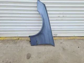 Преден ляв калник за Mercedes E Class W 211 - син