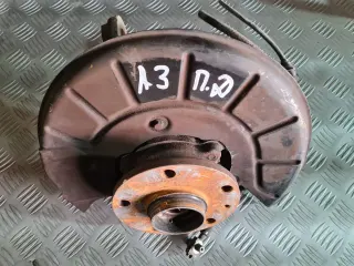 Преден десен шенкел за Audi A3 8P 2.0TDI Hatchback