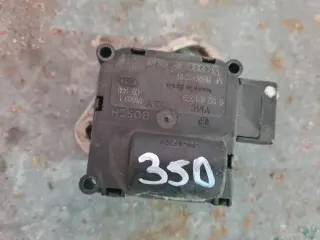 Моторче за клапи за парно - 350 за Audi A8 D3