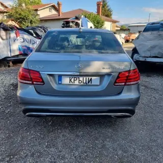 Mercedes-Benz E 300 hybrid AMG packet 2015г. на части — снимка 7