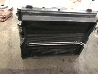 Перка и радиатори бмв е63 635д ( perka radiatori bmw e63 635d ) — снимка 3
