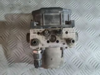 ABS помпа за Audi A8 D3 3.2 - предно предаване