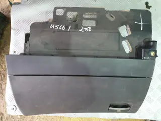 Жабка за Ауди А8 Д3 / Audi A8 D3 4.2 i 335к.с.