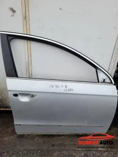 Врата (предна дясна) за VW Passat B6 2.0 TDI BKP Sedan