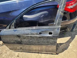 Врата (предна лява) за Mercedes C Class W205