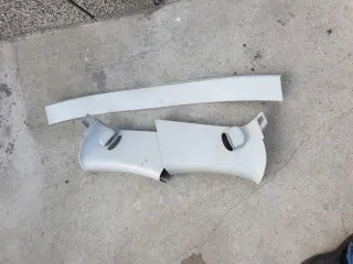 Задни кори за колонки за VW Touran 1T