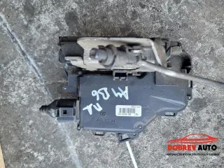Брава (предна дясна) за Audi A4 B6
