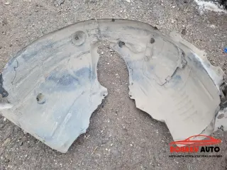 Преден десен подкалник за Mercedes C220 W205 AMG Line