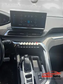 **САМО НА ЧАСТИ***  Peugeot 3008 GT- Line 1.5HDI, Automat — снимка 7