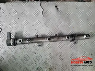 Горивен рейл (десен) за Audi A8 D3 4.2 TDI