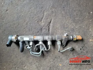 Горивен рейл (с датчици) за BMW F10 520d