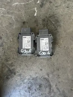 Сензор мъртва зона бмв 5 г30/31 ( senzor myrtva zona bmw 5 g30/31 )