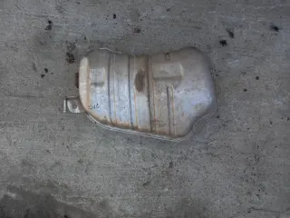 Задно дясно гърне за Audi A8 D3 4.2 i