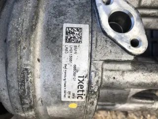 Хидравлична помпа бмв 5 ф10/11 ( hidravlichna pompa bmw 5 F10/11 ) — снимка 3