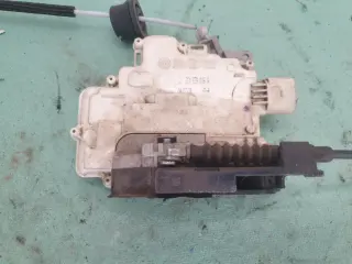 Задна дясна брава за VW Passat B7