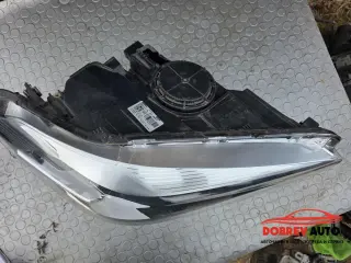 Фар (десен) за BMW X1 F48 забележка — снимка 2