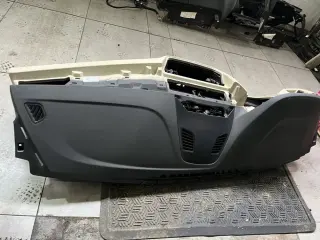 Арматурно табло бмв 5 г30/31 ( armaturno tablo bmw 5 g30/31 ) — снимка 2