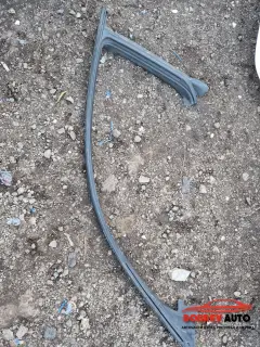 Уплътнение предна лява врата за Mercedes CLS W219