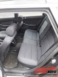 *** САМО НА ЧАСТИ*** Продавам Audi A6 C5 комби 2.4i 165кс — снимка 9