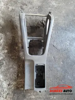 Централна конзола за VW Golf V 2.0 TDI 4 motion
