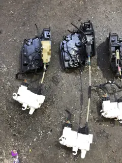Софт клоуз брави бмв 7 Г11/12 ( soft close bmw 7 G11/12 ) — снимка 3