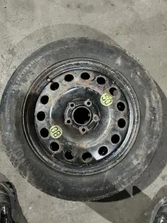 Резервна гума/патерица бмв х3 е83 ( rezervna guma x3 e83 )