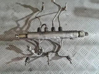 Горивен рейл с датчик за Opel Vectra C 3.0 CDTI