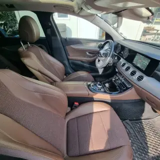 Mercedes E 220 W213 4 matic комби 2018г. на части 
! ! ! За ин — снимка 4