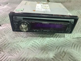 CD Kenwood за Audi A6 C5 2.4 i Automat Sedan