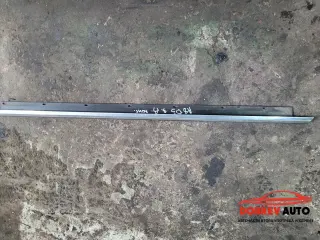 Водобранна лайсна (задна дясна) за Audi A8 D3 4.2 FSI