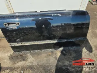 Врата (предна дясна) за Audi A8 D3 6.0 W12