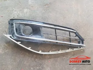 Решетка (предна дясна) за Audi A8 D4