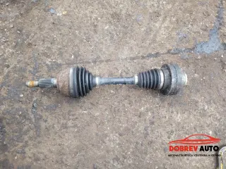 Полуоска предна лява за Audi Q7 4L