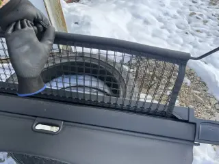 Щора багажник бмв 3 е91 ( shtora bagajnik bmw 3 e91 ) — снимка 2