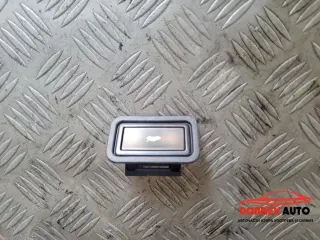 Бутон багажник за Audi A8 D4 3.0 TDI