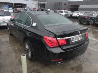 Bmw F01 740d 306hp НА ЧАСТИ ( бмв ф01 740д 306 коня ) — снимка 4